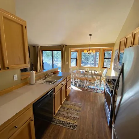 Single Level, Private Hot Tub, A/C, 8 Sharc Passes Bikes! Sunriver Exterior photo